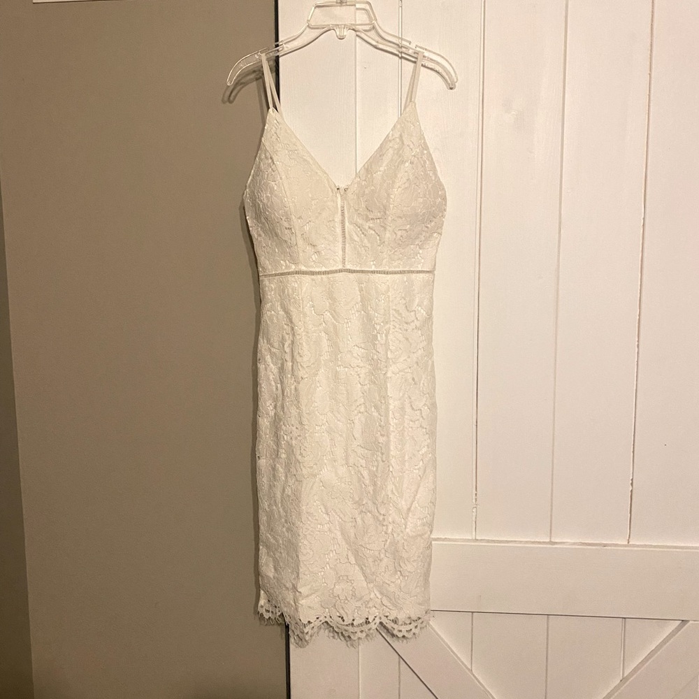 Astr the label white midi dress S